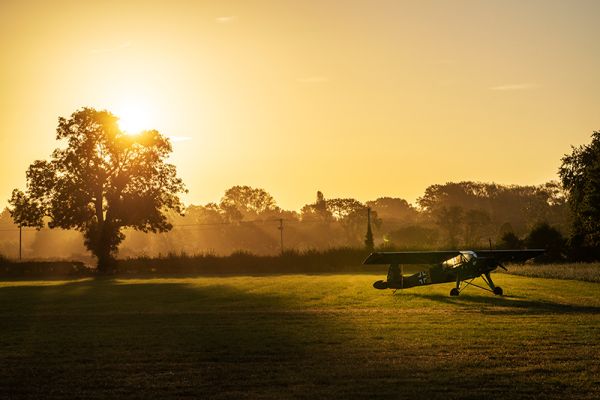 sunrise-on-the-airfield-30-8-25-re-size0AAA12AE-346E-6A14-E8F4-8A668CE0F466.jpg